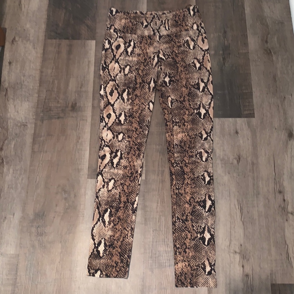 Snake skin leggings